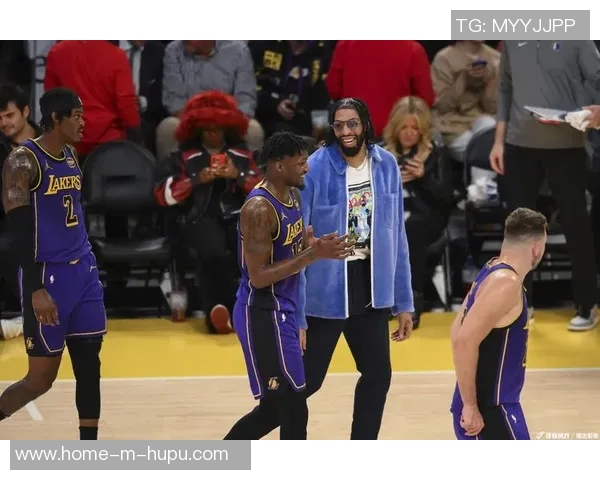 湖人对阵小牛精彩直播回顾与赛后分析全方位解读比赛亮点与球员表现